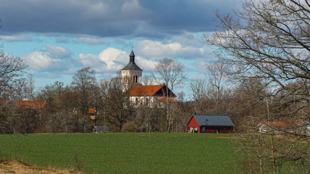 Praktische gids voor Belgische creators: stappen, outreach-scripts en lokale inzichten om Algerijnse merken te bereiken op VKontakte voor branded tutorials.